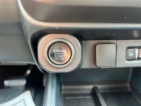 Used 2024 Ford Maverick Lariat w/ Black Appearance Package FWD image 30