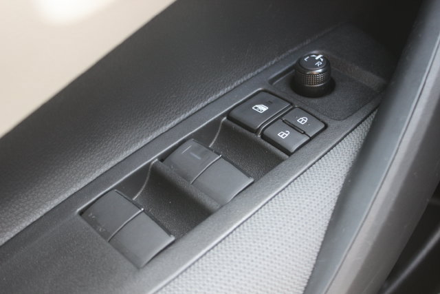 Used 2022 Toyota Corolla LE FWD image 18