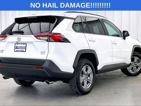 Used 2024 Toyota RAV4 XLE AWD/4WD image 12
