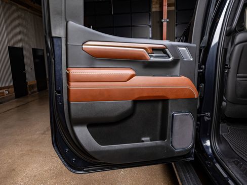 Used 2023 GMC Sierra 1500 Denali Ultimate image 37