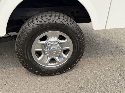 Used 2023 RAM 2500 Tradesman w/ Chrome Appearance Group AWD/4WD image 53