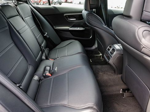 New 2026 Mercedes-Benz C 300 Sedan image 18