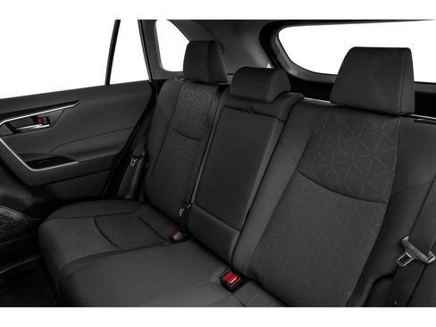 Used 2021 Toyota RAV4 XLE FWD image 10