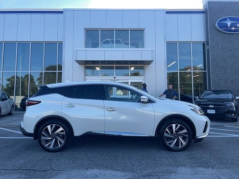 Used 2023 Nissan Murano SL w/ SL Moonroof Package image 5