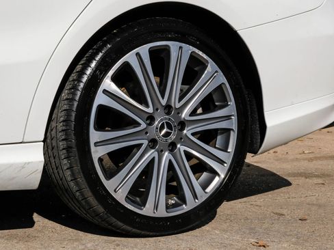 Used 2018 Mercedes-Benz CLA 250 image 57