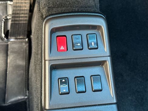 Used 1998 Porsche 911 Carrera S image 23