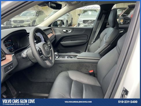 Used 2024 Volvo XC60 T8 Plus w/ Protection Package Premier image 14