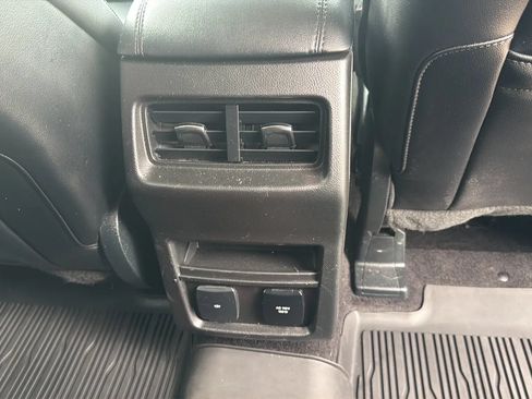 Used 2019 Ford Edge SEL w/ Equipment Group 201A AWD/4WD image 68