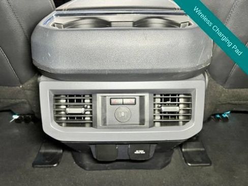 Used 2024 Ford F350 Lariat w/ Lariat Ultimate Package AWD/4WD image 24