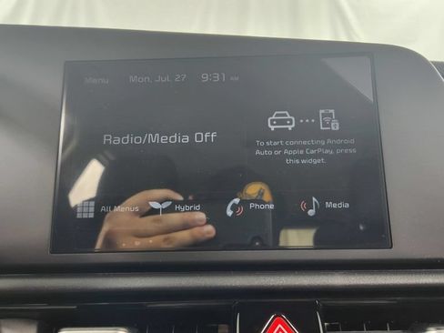 New 2026 Kia Niro LX FWD image 25