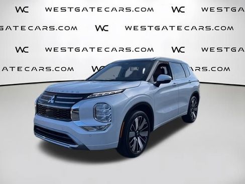 New 2025 Mitsubishi Outlander SEL image 1