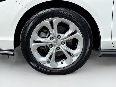 Certified 2024 Honda Accord LX image 32