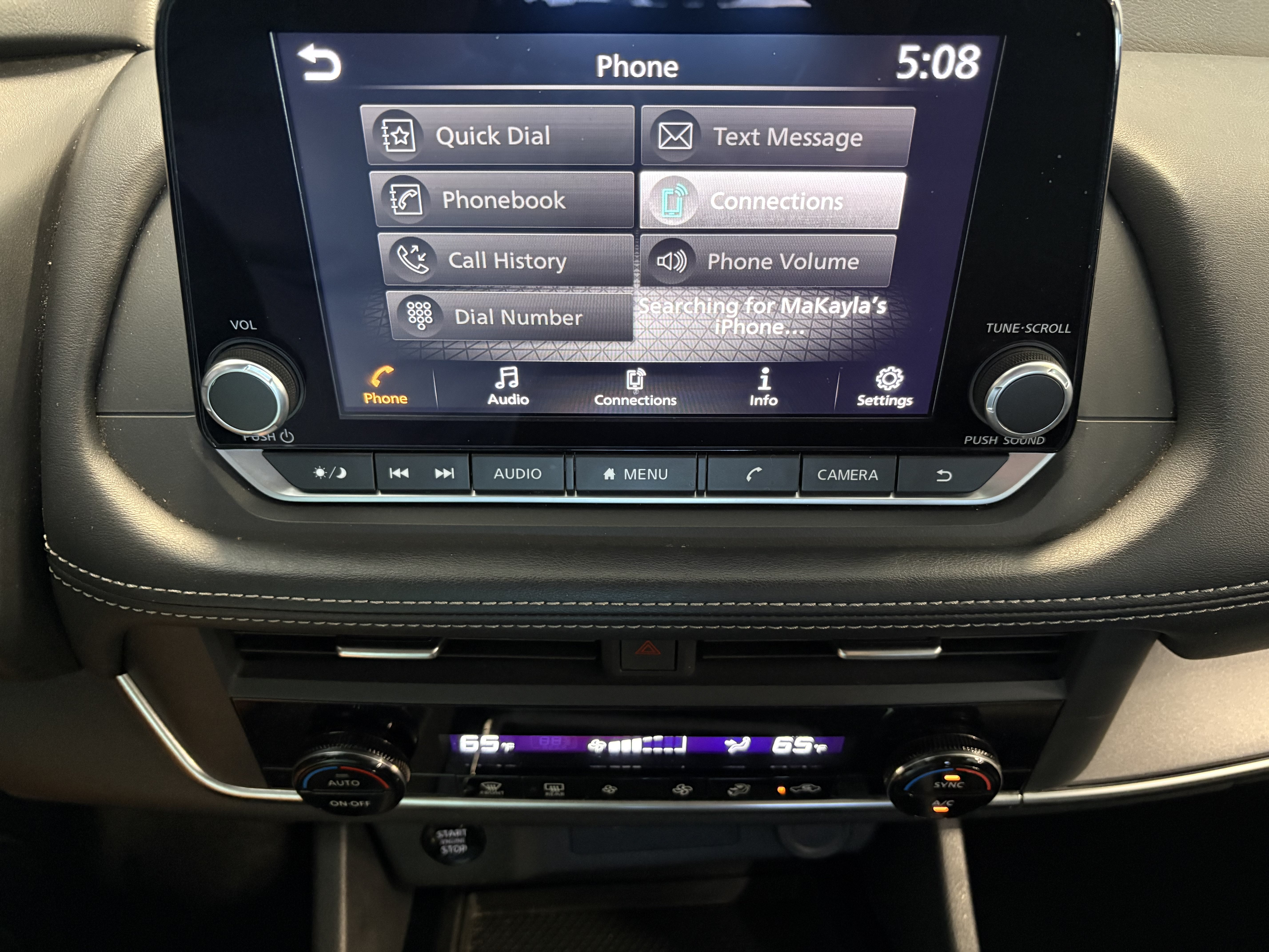 Used 2024 Nissan Rogue SV AWD/4WD image 14