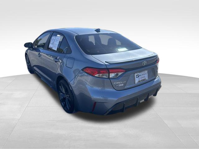 Used 2024 Toyota Corolla SE FWD image 3