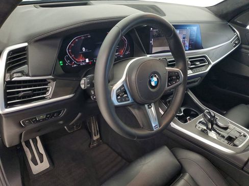 Used 2020 BMW X7 xDrive40i w/ M Sport Package AWD/4WD image 12
