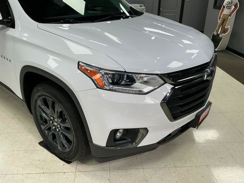 Used 2020 Chevrolet Traverse RS AWD/4WD image 33