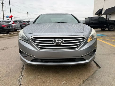 Used 2016 Hyundai Sonata SE image 4