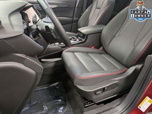 Used 2023 Buick Envision Essence w/ Sport Touring Package image 11