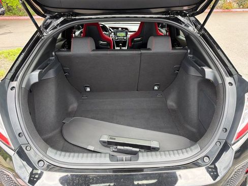 Used 2019 Honda Civic Type R image 10