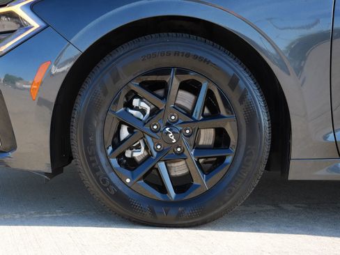 Used 2025 Kia K5 LXS image 29