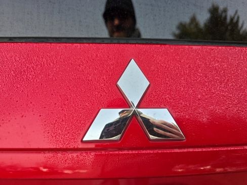 Used 2020 Mitsubishi Eclipse Cross ES image 15