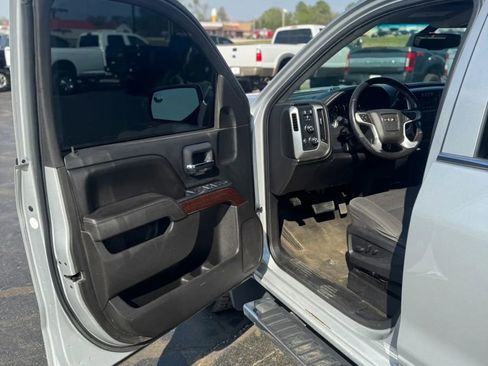 Used 2017 GMC Sierra 1500 SLE w/ Suspension Package, Off-Road image 11
