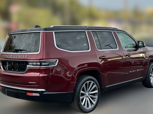 Used 2022 Jeep Grand Wagoneer Series II w/ Convenience Group III image 33