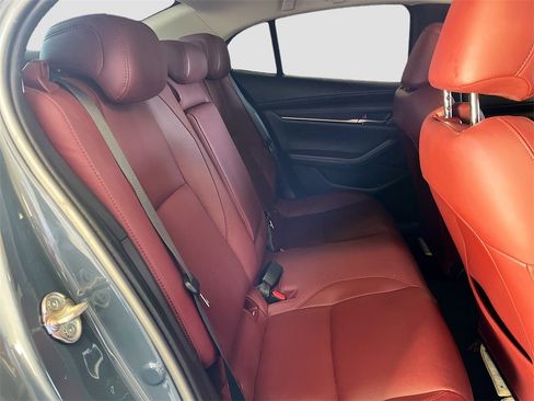 Used 2023 MAZDA MAZDA3 s image 28