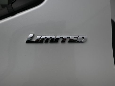 Used 2022 Toyota Tundra Limited image 48