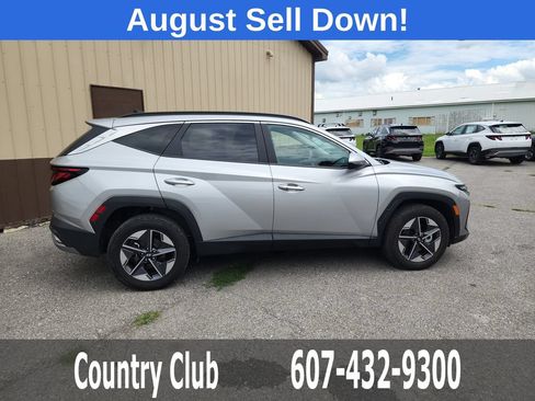 Certified 2026 Hyundai Tucson SEL Plus AWD/4WD image 9