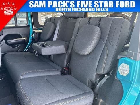 Used 2024 Jeep Wrangler Unlimited w/ Convenience Group image 29