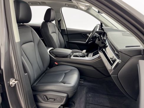 Used 2023 Audi Q7 3.0T Premium Plus AWD/4WD image 27