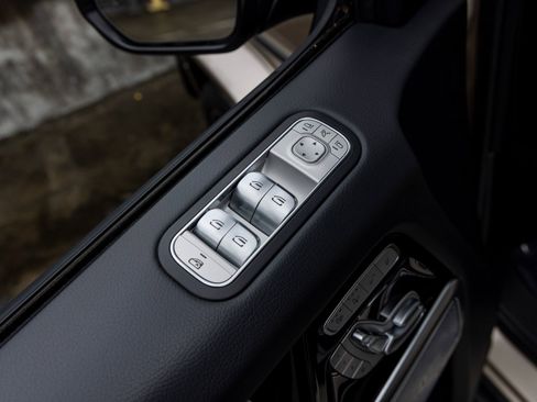 Used 2024 Mercedes-Benz G 63 AMG 4MATIC image 27