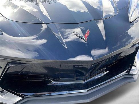Used 2021 Chevrolet Corvette Stingray Coupe w/ Z51 Performance Package RWD image 26