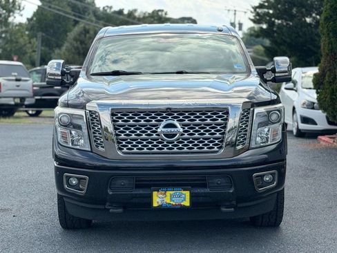 Used 2017 Nissan Titan Platinum Reserve AWD/4WD image 3
