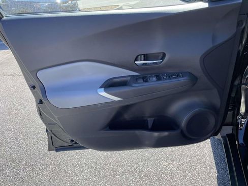 Used 2022 Nissan Kicks SR w/ Premium Package image 14
