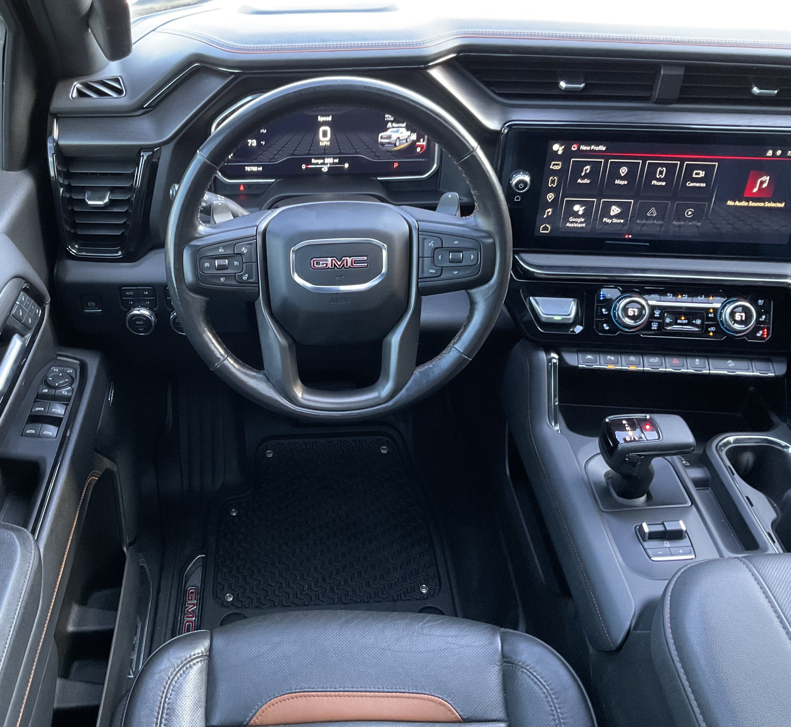 Used 2023 GMC Sierra 1500 AT4 w/ Technology Package AWD/4WD image 21
