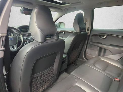Used 2016 Volvo XC70 T5 Platinum w/ Climate Package FWD image 24