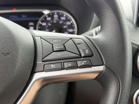 Used 2025 Nissan Sentra SV image 11