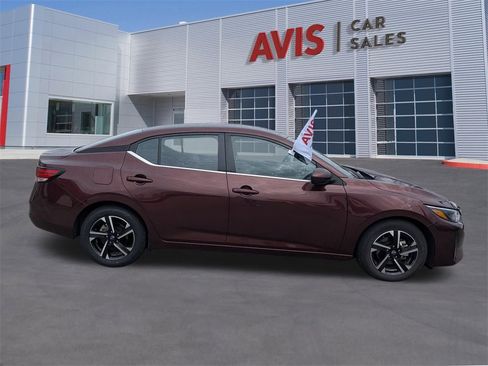 Used 2024 Nissan Sentra SV image 5