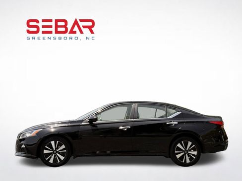 Used 2019 Nissan Altima 2.5 S AWD/4WD image 14