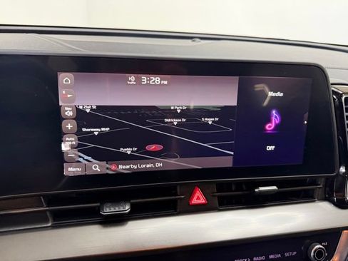 Used 2023 Kia Sportage EX FWD image 30
