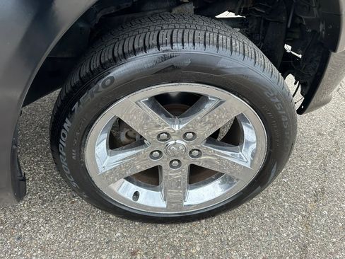 Used 2014 RAM 1500 Express AWD/4WD image 11