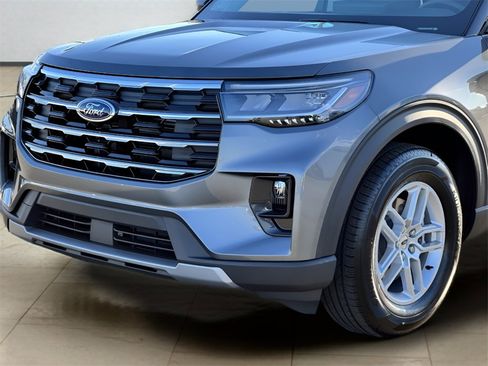 New 2026 Ford Explorer Active w/ Active Comfort Package image 36