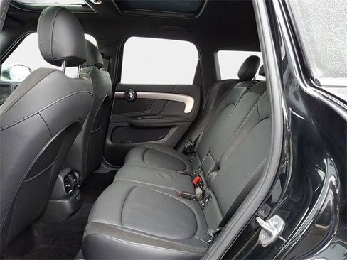 Certified 2023 MINI Cooper Countryman S w/ Signature Upholstery Package image 10