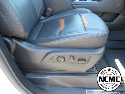 Used 2025 GMC Sierra 1500 AT4 AWD/4WD image 53