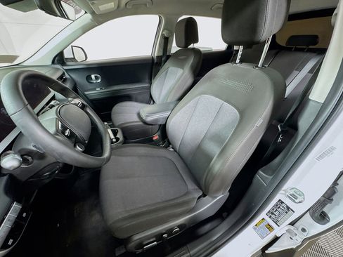 Used 2024 Hyundai Ioniq 5 SEL image 14