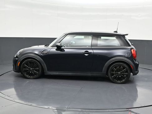 Used 2022 MINI Cooper S image 2