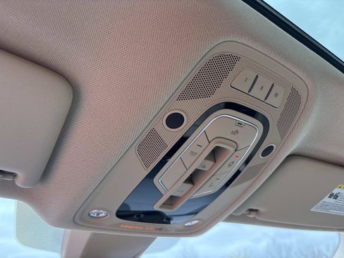 Used 2018 Audi Q5 2.0T Premium Plus w/ Premium Plus Package image 31