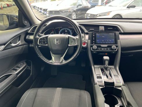 Used 2018 Honda Civic EX-T image 5